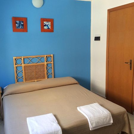 Hotel Il Triangolo Аньоне Бани Екстериор снимка
