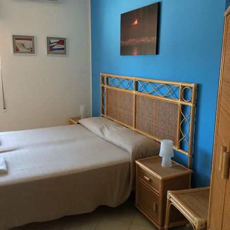 Hotel Il Triangolo Аньоне Бани Екстериор снимка
